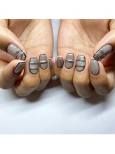 イーエムエー(e.m.a)/グレー×ミラー