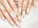 シンプルベージュネイル