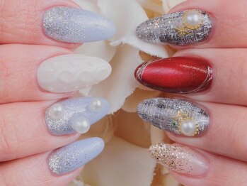 ディーネイル 四条烏丸(D-nail)の写真/■阪急烏丸駅・地下鉄四条駅2分■HANDもFOOTも税込¥3900~!■自店付け替えいつでも無料!