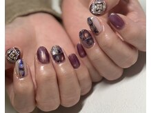カイヤナイト(Nail Salon Kyanite)/手描きモロッコデザイン♪