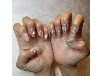 ロラ ハイヤマカシ(LAURA HAIYAMAKASHI)/オーロラ×うるうる