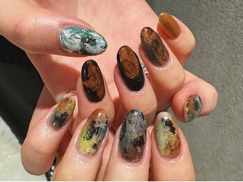 シー(Shhh...)/ニュアンスアシメデザイン