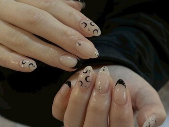 Y2Kフレンチネイル