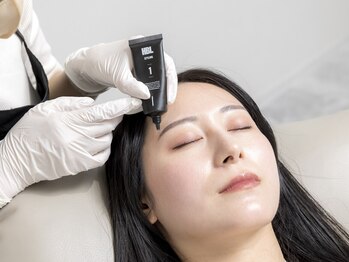 アイ ライク ミー 天神大名店(EYE like me)/HBL手順4：1液～クレンジング