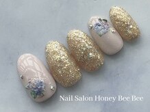 ハニービービー(Honey Bee Bee)/紫陽花キラキラネイル