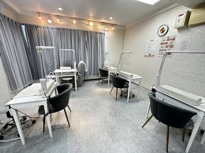 ネイルサロン マーチ おもろまち店(NAIL SALON MARCH)のメインフォト01