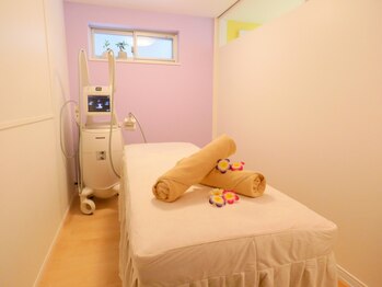 スマッシュ(SMASH)の写真/お顔のむくみ・たるみ改善に◎エンダモロジーでフェイスラインを引き上げ小顔に☆施術後の効果に思わず感動