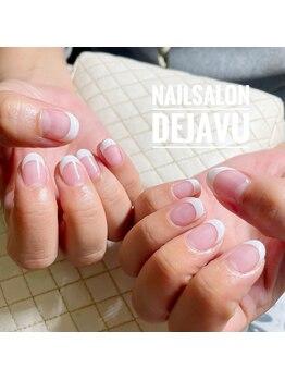 デジャヴ(Dejave)/王道人気の白フレンチネイル