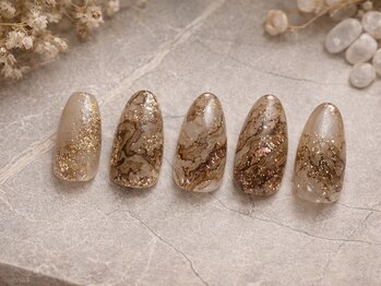 irie nail salonの写真/太白区の隠れ家サロン。マグネットやシアーニュアンスが豊富。上品なアートで一目置かれる指先に。