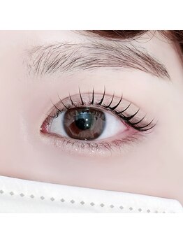 リヴェラ 四ツ谷三丁目(Ryvella)の写真/印象が劇的に変わる☆モチ◎【韓国まつげパーマ+美眉スタイリングwax】で貴女の魅力を最大限に引き出す◎