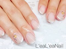 レアレアネイル(Lealeanail)/【パラジェル】変形フレンチ