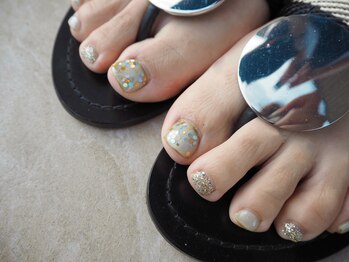 サロン カラフリー アシヤ(Salon Colorfulyy Ashiya)/フットアートデザイン