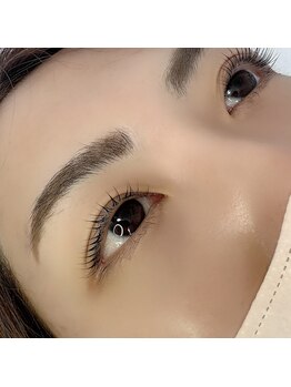 ラナン(Lanan)/ラッシュリフト