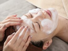 ルネ(Renee)の雰囲気（不要な角質のみ整理し、韓国女優の様な艶玉肌へ♪セルマン艶玉肌）