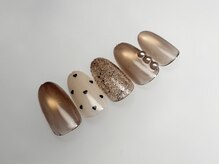 ローズデール アベイユ(ROSEDALE Abeille)/ハートドットネイル