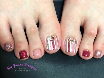 アン ジョーヌドラゴ/オシャレ☆フットネイル