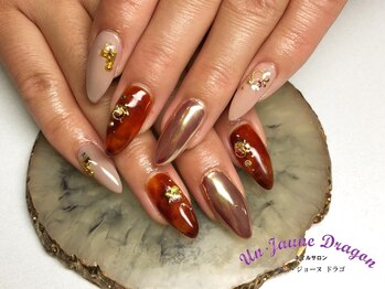 アン ジョーヌドラゴ/大人☆べっ甲ネイル