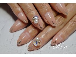 グラデーション＆ビジューネイル