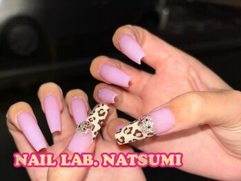 ネイルラボ ナツミ(NAIL LAB. NATSUMI)の写真/【自信のもてるお手元に】お持込みデザインやお好みに合わせたデザインをご提案させていただきます☆