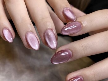 ラ ルミエール 緑店(la lumiere)の写真/《お手元が美しく見える》ネイルにこだわり！美フォルム,素肌に合わせた色,デザインで品のある美人ネイル◎