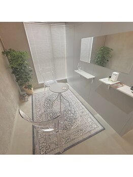 ダイヤモンドリリー キートス(Diamond Lily kiitos)/一宮サロン/眉毛サロン/耳ツボ