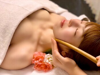 クイーンズチャーム(Queen's Charm)の写真/【結果重視の方】直後に実感!お顔のムクミリセット&眼精疲労も解消!パッチリ目元に!お悩み別アプローチ可◎