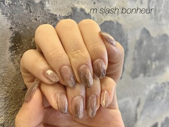 エムスラッシュ ネイル たまプラーザ(M.SLASH)/ブラウンニュアンスネイル