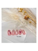 ティナ ネイルスタジオ(Tina Nail Studio)/いちごデザイン