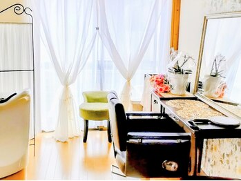 サロンラセドナ(Salon la sedona)