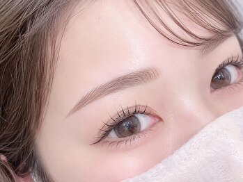 ミュラ 本店(Myrrha)の写真/眉毛を変えるだけで顔の印象はもっとかわいく！垢抜けの秘密は眉毛から♪
