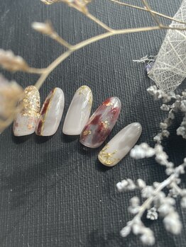 ウフネイル(ufu nail)/ゴージャスデザイン