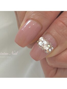 フェミニンネイル(Feminine Nail)/