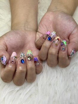 クレオルーナ(CREOLLUNA)の写真/GEL-Xチップ/フィルイン/パラジェルなど自爪を労わりながら最上級のネイルを実現！推し活にも★