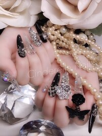 ブラック＆ゴシックネイル