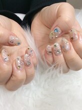 デュアスアール チャンドラ(DuasR chandra)/宝石ネイル