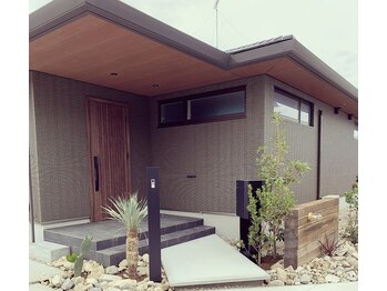 アシュリー(Ashley)/