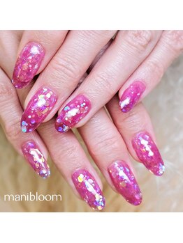 マニブルーム/アクリルスカルプチュア