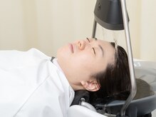 ヘアーサロンにしでの雰囲気（お湯に包まれる至福のひととき♪短時間で癒される『頭浸浴』）