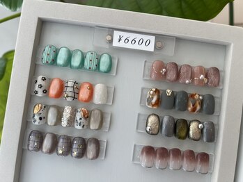 サラソージュ アチワ ネイル(SARA SO-JU ACHIWA NAIL)の写真/《色変更無料》定額メニュー¥5500～お好きなデザインをお選びください♪デザインを決めきれない方にも◎