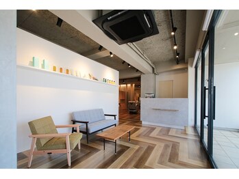 ユーフォリアプラス(euphoria +plus)/店内