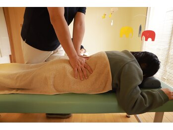 ひだまり整骨院/長岡のママさん応援！骨盤矯正に