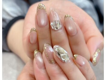 ネイルアンドアイラッシュスタジオ シュシュ(chouchou)/プルマグ×ミラー×ストーン