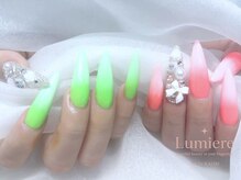 ルミエール(Lumiere)/Milky neon gradation