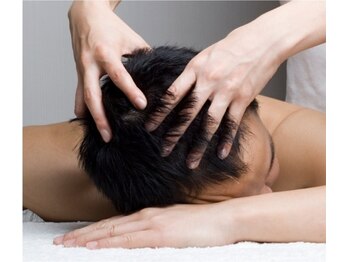 りあんの写真/各種ヘッドセラピー、フェイシャル、紳士の休息アロマ、3D足圧、過緊張な筋肉と神経を緩めます。