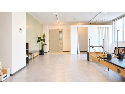 ピラティススタジオ(Pilates studio 26)の写真