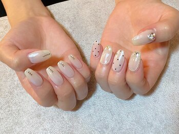 シーハウス(c house)/アシンメトリーネイル