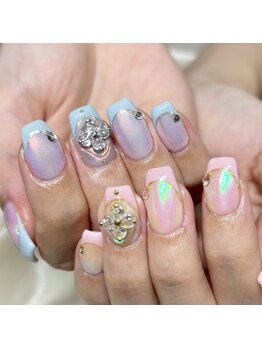 ソラール(SOLAR)/デザインフレンチネイル☆