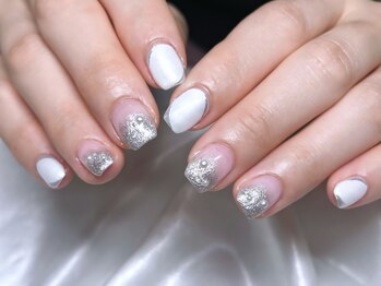 ファネル 京橋(FANELU)/シルバーネイル/ミラーネイル