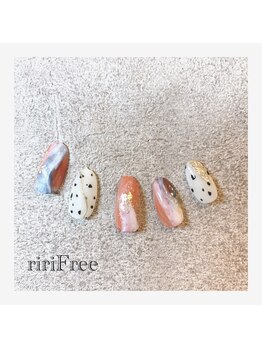 リリフリー(riri Free)/アートネイル