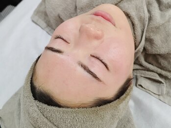 サロンソワ(salon 想和)/クリスティーナ/色むら